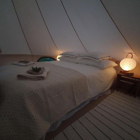 Готель Skalbo Gardsglamping Єрвсе Екстер'єр фото